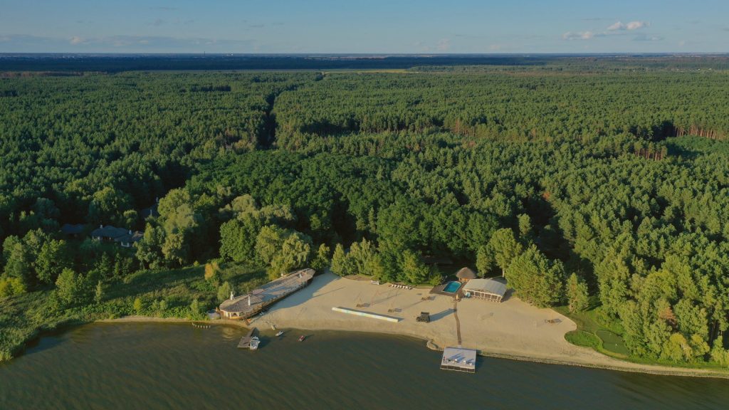 Вид на Secret Resort Club з висоти пташиного польоту