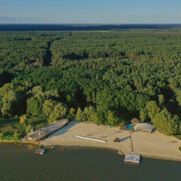 Відпочинок під Києвом на вихідні — куди поїхати за місто для ідеального релаксу