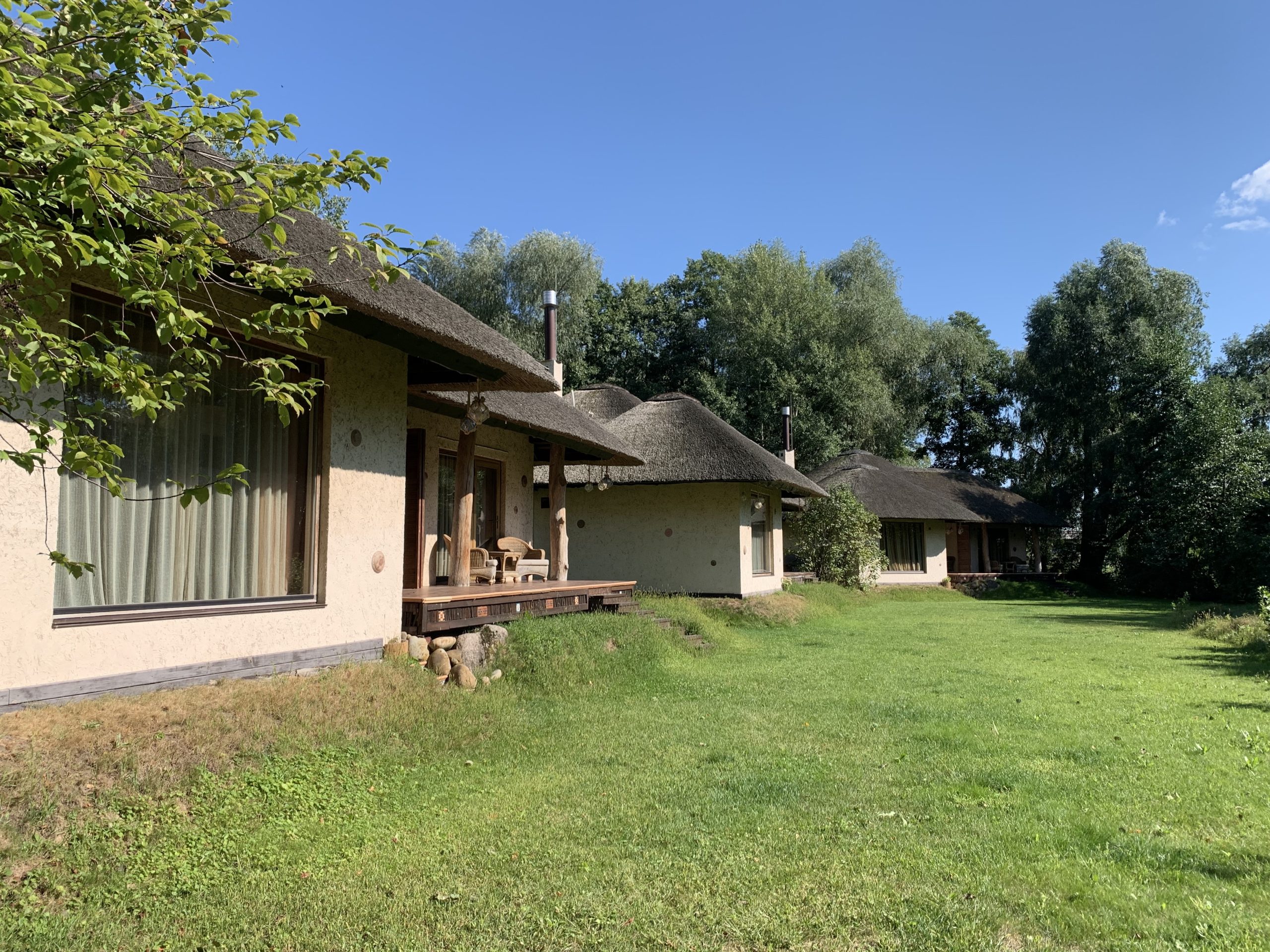 Весняний релакс за містом — заміський відпочинок у Secret Resort